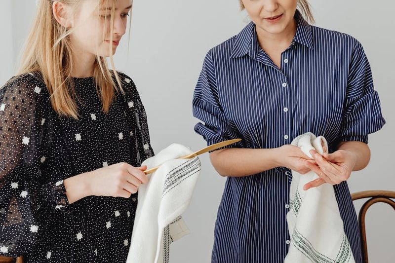Ivory Linen Kitchen Towel Trio
